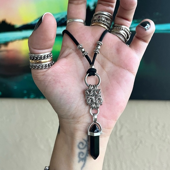 Handmade maille necklace with black obsidian bullet adjustable choker boho goth - Picture 8 of 16